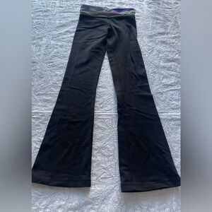 GUC Iviva Youth Black Flared Yoga Pants w/ Colorful Waistband Sz 7